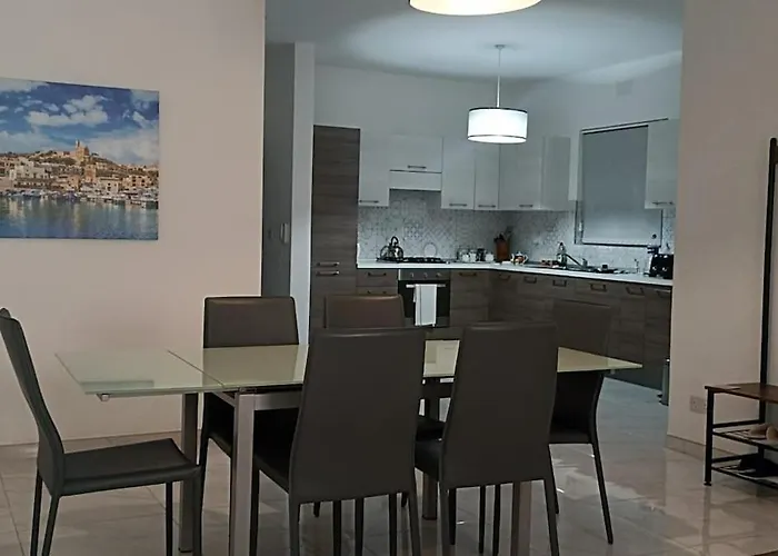 Modern 2br - Close To Gozo Ferry Appartamento