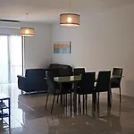 Modern 2br - Close To Gozo Ferry Apartmán *