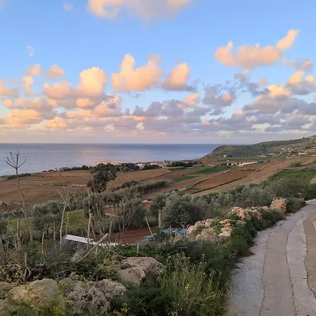 Modern 2br - Close To Gozo Ferry * Għajnsielem